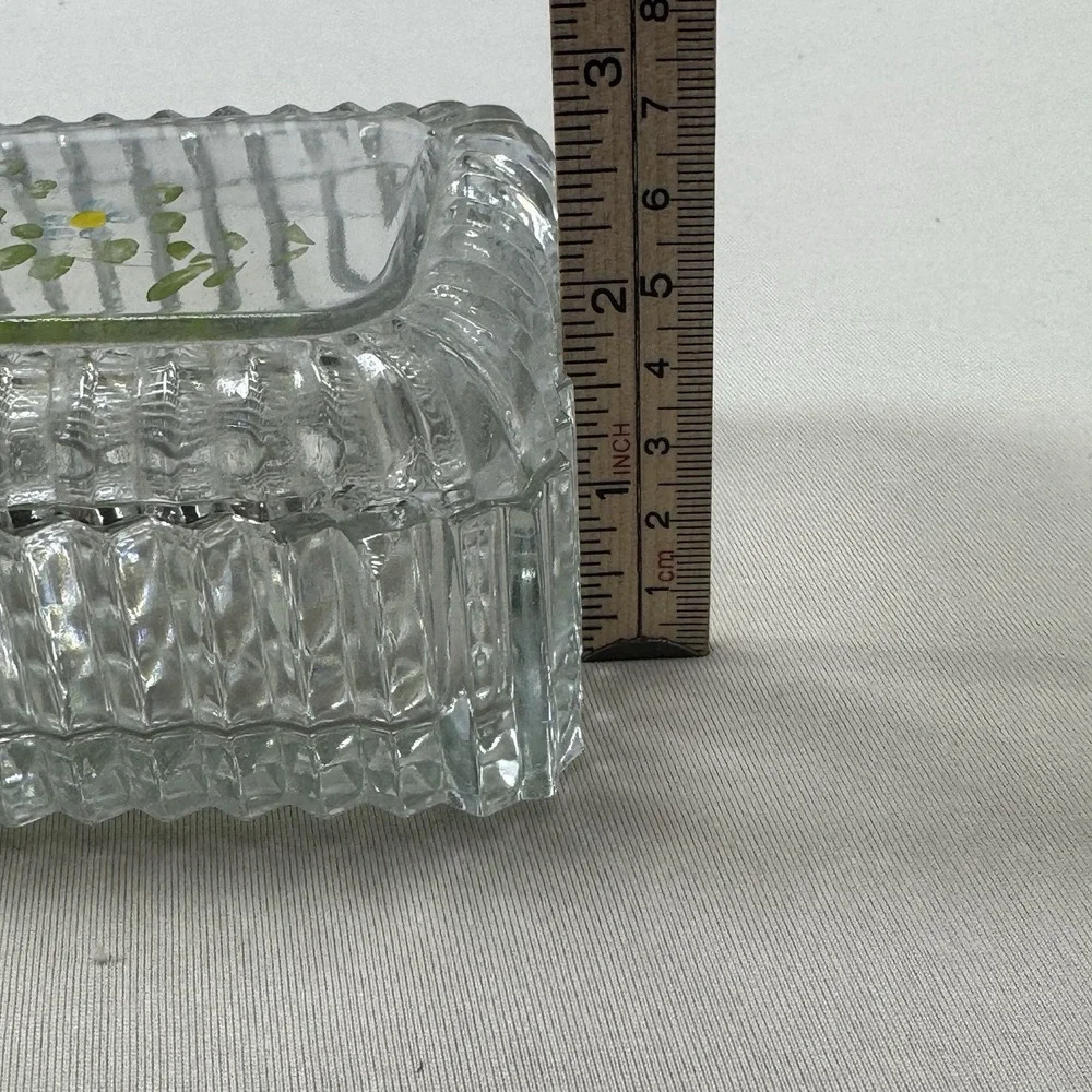 Vintage Depression Glass Trinket Jewelry Box‎ Clear Ribbed Flowers